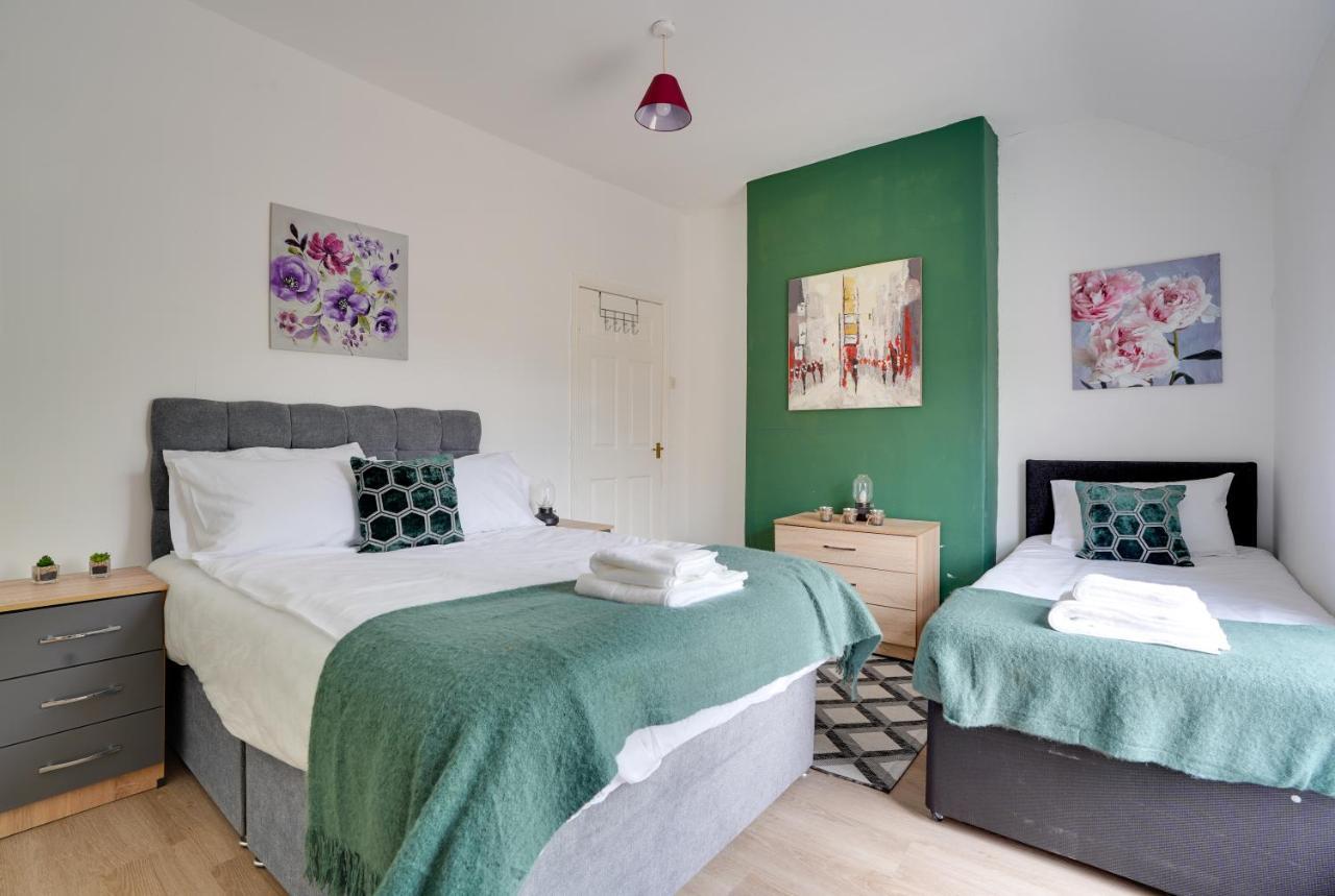 Modern And Spacious 3-Bedroom House - Free Parking, Fast Wi-Fi, Ideal For Up To 7 Guests Houghton-le-Spring Luaran gambar