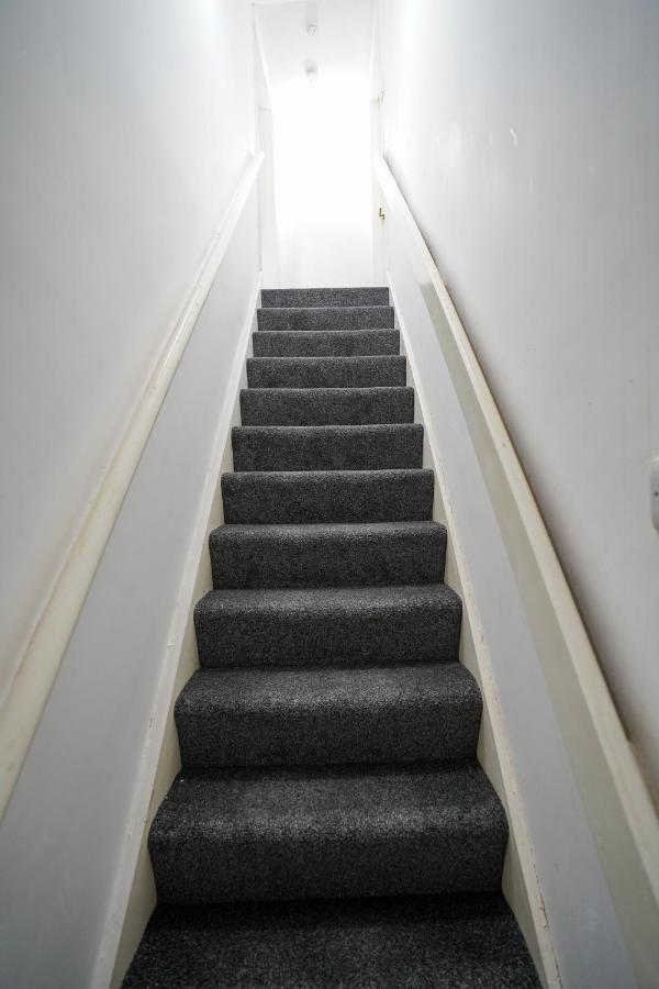 Modern And Spacious 3-Bedroom House - Free Parking, Fast Wi-Fi, Ideal For Up To 7 Guests Houghton-le-Spring Luaran gambar