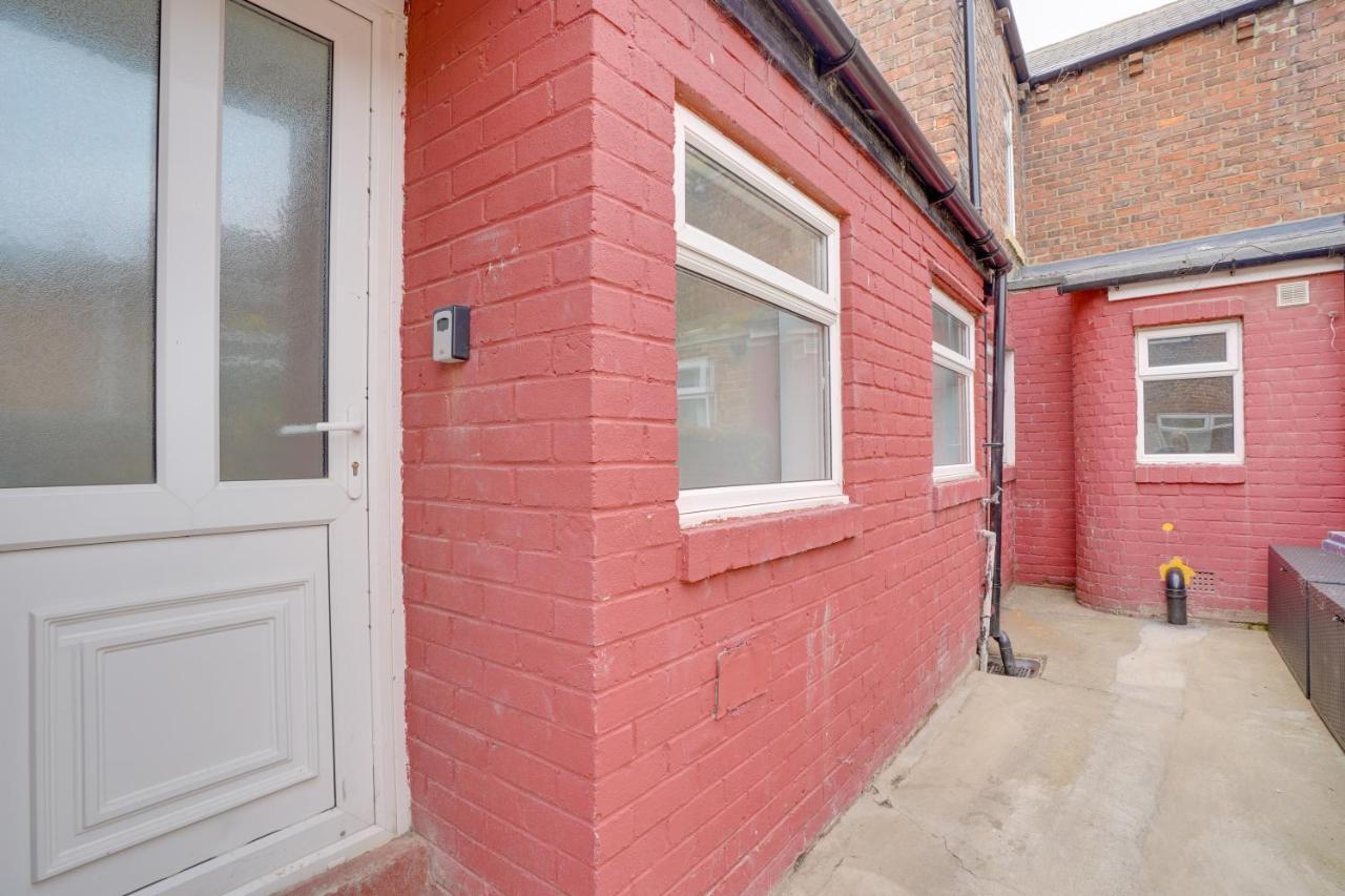 Modern And Spacious 3-Bedroom House - Free Parking, Fast Wi-Fi, Ideal For Up To 7 Guests Houghton-le-Spring Luaran gambar